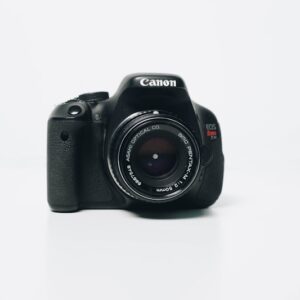 Nikon D780 thân máy